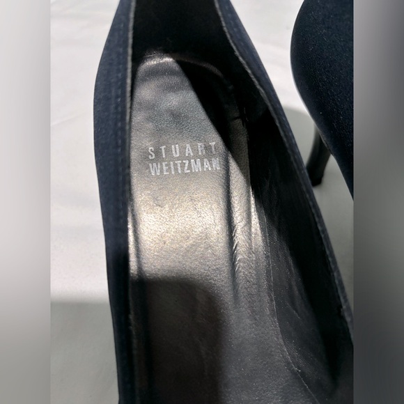 Stewart Weitzman Dark Blue Kitten Heels, Size 7.5 - Picture 4 of 6